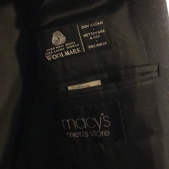 Men’s Calvin Klein Suit Coat - Picture 3 of 6